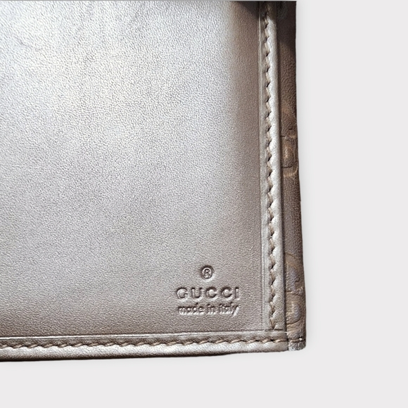 GUCCI GG Heart Signature Long Wallet - Picture 10 of 14